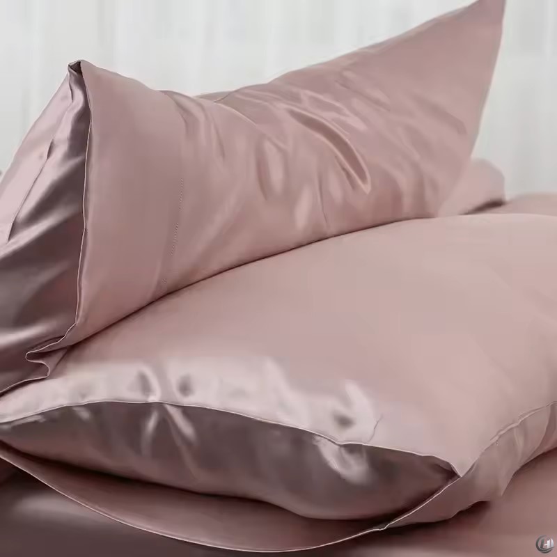 Satin Pillowcase Silk - غطاء وسادة من حرير التوت الطبيعي